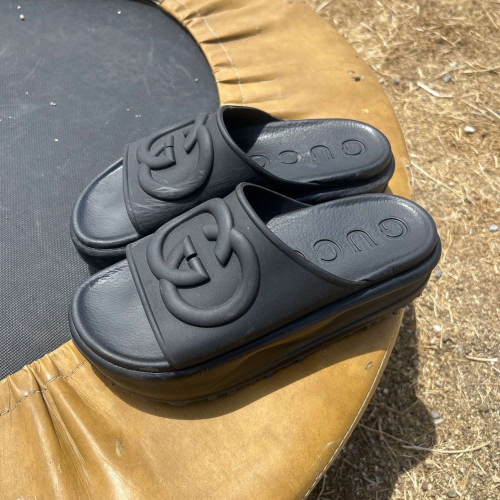 Gucci Rubber Slides Black Double G Logo Sandals Women's Size 38 (8) - Picture 3 of 8